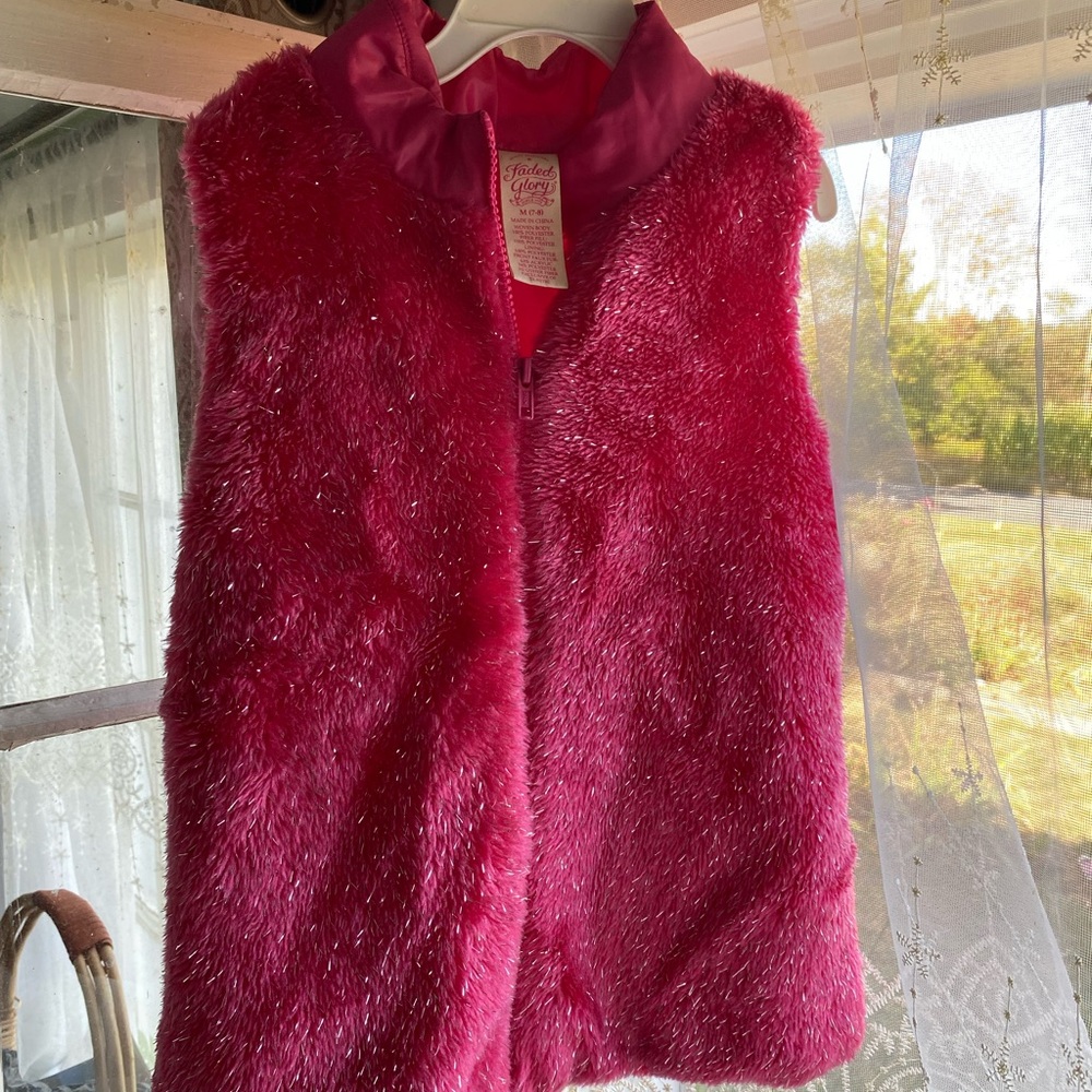 Faded Glory Shimmering Pink Faux Fur Vest